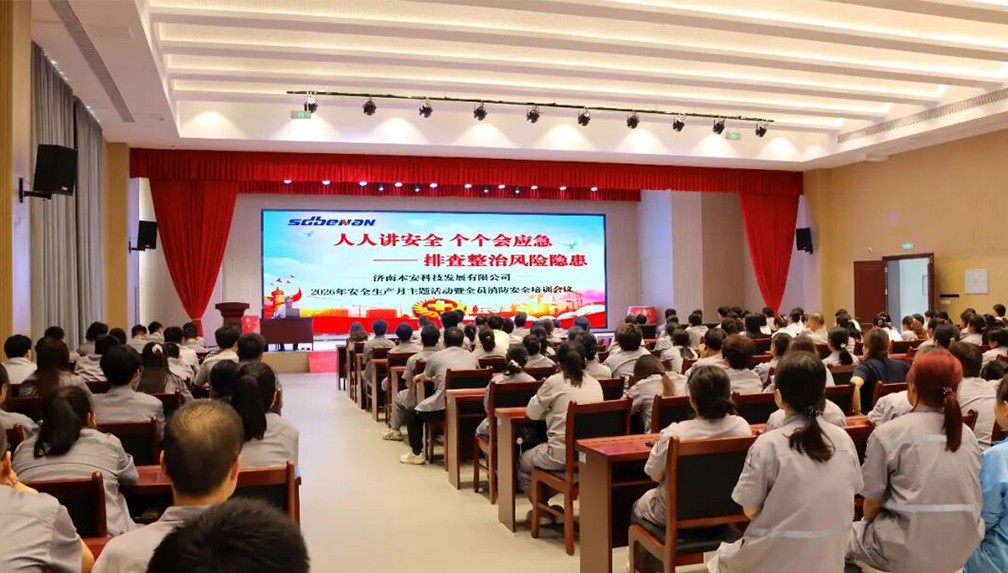 理论先行，拧紧思想“安全阀”.jpg